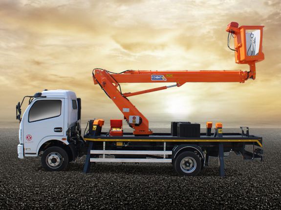 La nacelle sur camion est un mat&eacute;riel r&eacute;serv&eacute; aux professionnels. Il est id&eacute;al pour les travaux d&rsquo;&eacute;lectricit&eacute;, la pose